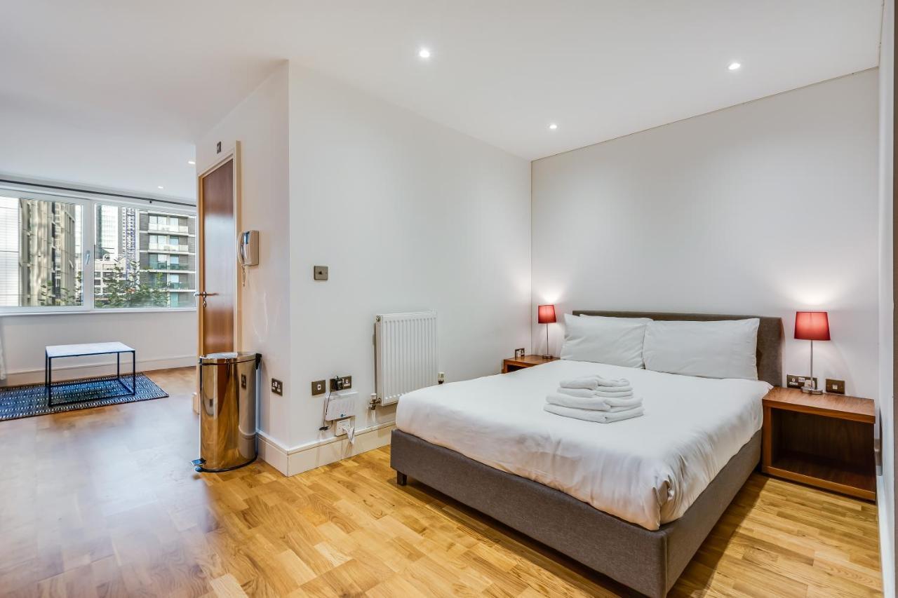 Cosy In Canary Wharf Apartament